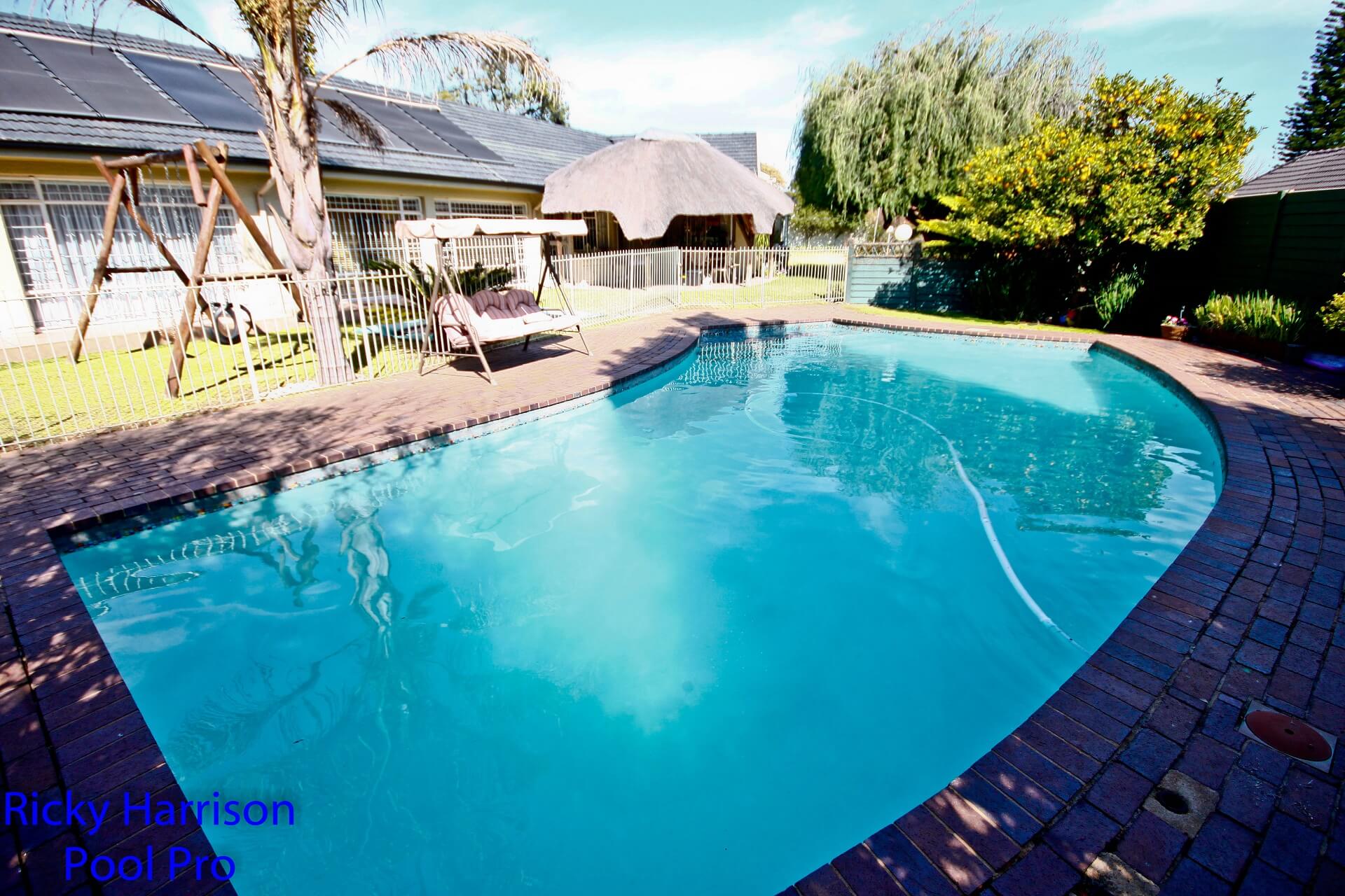 Residential pool maintenance 4